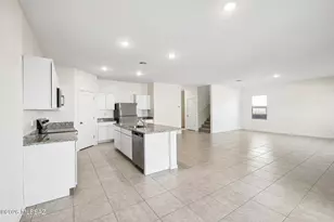 6743 W Star Wash Loop, Tucson, AZ 85757 - Photo 9