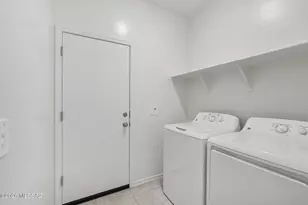 6735 W Star Wash Loop W, Tucson, AZ 85757 - Photo 3