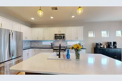 835 E Gunsight Mountain Place, Sahuarita, AZ 85629 - Photo 15