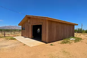 827 E Newland St, Pearce, AZ 85625 - Photo 29
