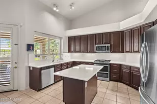 12957 N Woodburne Ave, Oro Valley, AZ 85755 - Photo 3