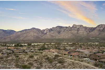 1121 E Silver Ray Drive, Oro Valley, AZ 85737 - Photo 33
