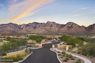 1121 E Silver Ray Dr, Oro Valley, AZ 85737 - Photo 37