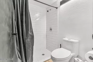 9979 E Banister Dr, Tucson, AZ 85730 - Photo 19