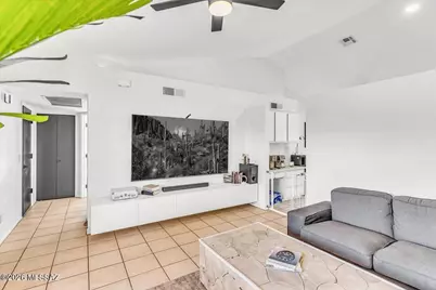 9979 E Banister Drive, Tucson, AZ 85730 - Photo 5