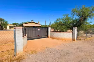 9840 S Old Nogales Hwy, Tucson, AZ 85756 - Photo 3