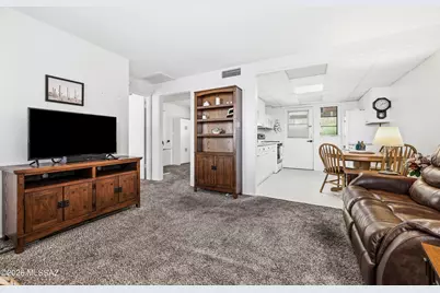 302 S Paseo Madera #D, Green Valley, AZ 85614 - Photo 11
