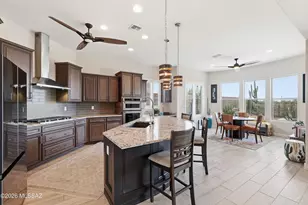 13751 N Rim Trail, Marana, AZ 85658 - Photo 5