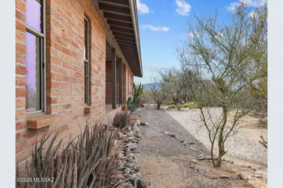 9700 E Andrada Road, Vail, AZ 85641 - Photo 11