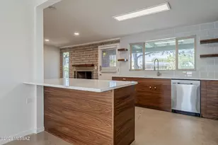 8707 E Wallen Ridge Dr, Tucson, AZ 85710 - Photo 11