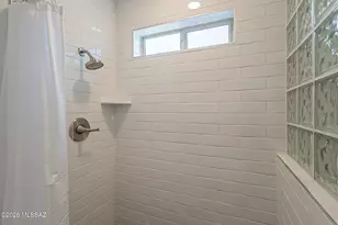8707 E Wallen Ridge Dr, Tucson, AZ 85710 - Photo 29