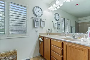 1564 W Beantree Ln, Tucson, AZ 85713 - Photo 23
