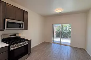 307 S Meadowood Ln, Sierra Vista, AZ 85635 - Photo 7
