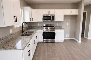 1452 S Cherry Ave, Tucson, AZ 85713 - Photo 3