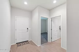 10244 N Black Dalea Dr, Marana, AZ 85653 - Photo 5