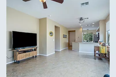 461 W Astruc Drive, Green Valley, AZ 85614 - Photo 15