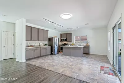 304 E Western Hemlock Place, Sahuarita, AZ 85629 - Photo 9
