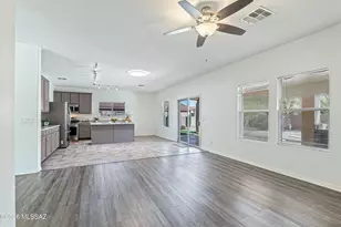 304 E Western Hemlock Pl, Sahuarita, AZ 85629 - Photo 7