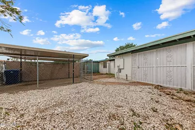 7455 E Desert Spring Drive, Tucson, AZ 85730 - Photo 25