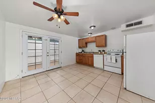 7455 E Desert Spring Dr, Tucson, AZ 85730 - Photo 9