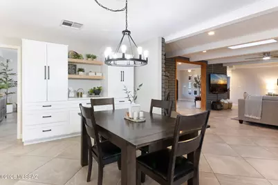 6040 W Peregrine Way, Tucson, AZ 85745 - Photo 17