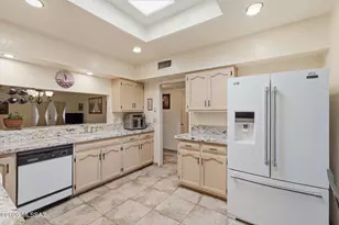 870 W Vereda Calma, Green Valley, AZ 85614 - Photo 13