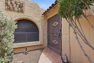 870 W Vereda Calma, Green Valley, AZ 85614 - Photo 3