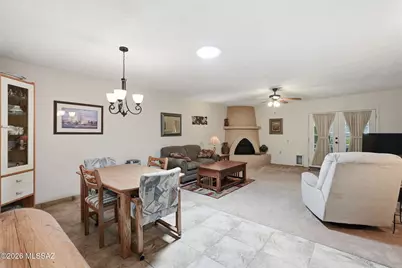 870 W Vereda Calma, Green Valley, AZ 85614 - Photo 5