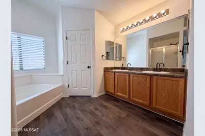 6503 W Misty Mountain Way, Tucson, AZ 85757 - Photo 11