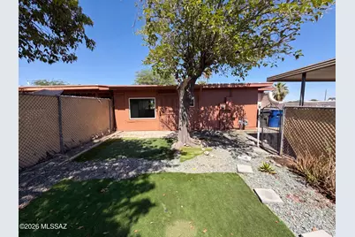 4002 S Lazy Palm Drive, Tucson, AZ 85730 - Photo 5