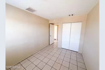 6081 N Curry Avenue, Tucson, AZ 85741 - Photo 13
