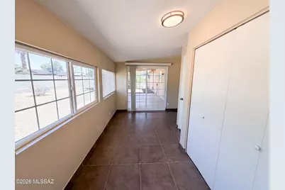 6081 N Curry Avenue, Tucson, AZ 85741 - Photo 17