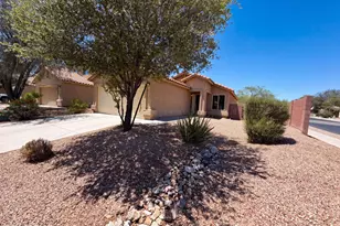 836 W Placita El Cauce Rico, Green Valley, AZ 85614 - Photo 1