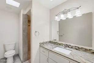 745 W Sunlight Ln, Tucson, AZ 85704 - Photo 25