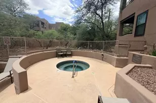 6655 N Canyon Crest Dr, Tucson, AZ 85750 - Photo 29