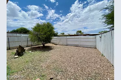 2716 S Oakenshield Way, Tucson, AZ 85730 - Photo 21