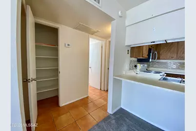 2716 S Oakenshield Way, Tucson, AZ 85730 - Photo 11