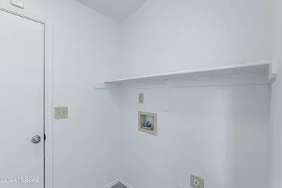 8812 E Squaw Peak Drive, Tucson, AZ 85730 - Photo 17