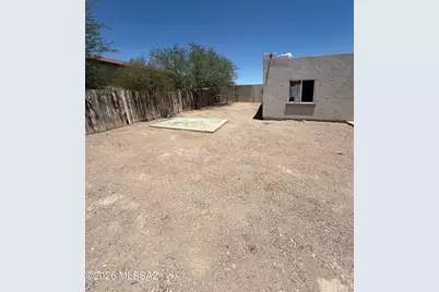 1838 W Calle Del Arroyito, Tucson, AZ 85713 - Photo 11