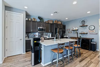 11128 W Fountain View Drive, Marana, AZ 85653 - Photo 15