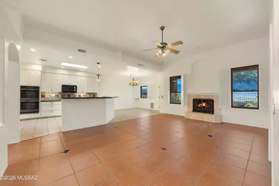 12608 N Sleeping Coyote Drive, Oro Valley, AZ 85755 - Photo 11