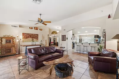 61776 E Oakwood Drive, Saddlebrooke, AZ 85739 - Photo 9