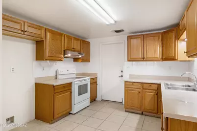 831 N Constitution Drive, Tucson, AZ 85748 - Photo 13