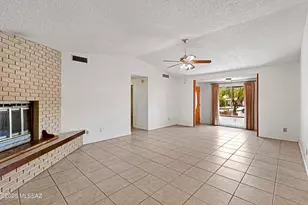831 N Constitution Dr, Tucson, AZ 85748 - Photo 17