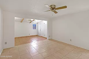 831 N Constitution Dr, Tucson, AZ 85748 - Photo 33