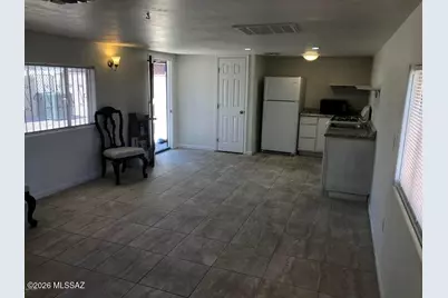 2039 E Glenn Street, Tucson, AZ 85719 - Photo 17