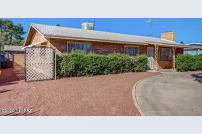 2039 E Glenn Street, Tucson, AZ 85719 - Photo 11