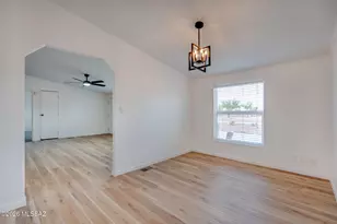 16620 W Falcon Ln, Marana, AZ 85653 - Photo 7