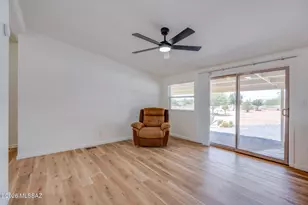 16620 W Falcon Ln, Marana, AZ 85653 - Photo 15