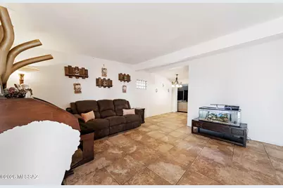 6573 E Calle Herculo, Tucson, AZ 85710 - Photo 9